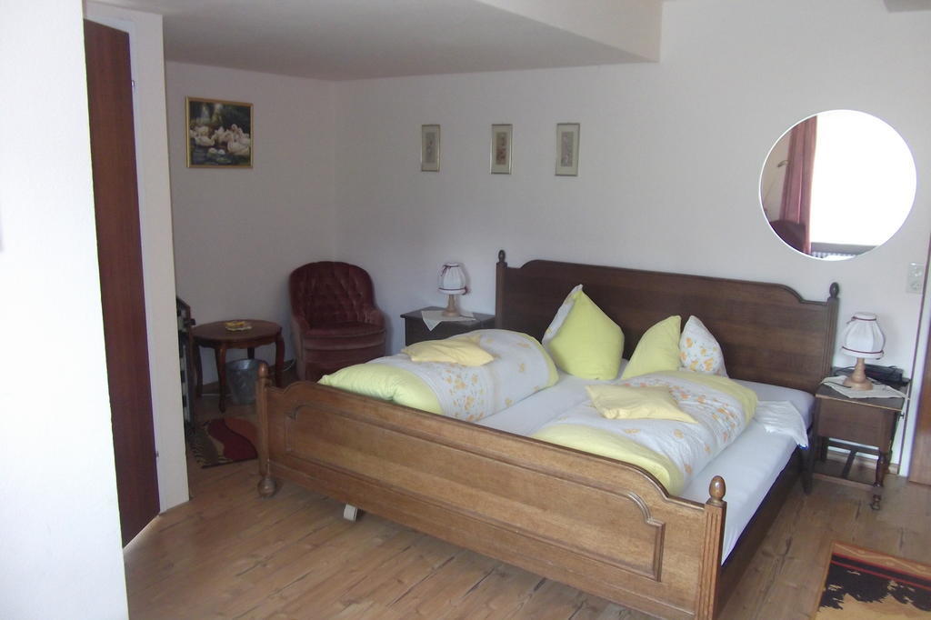 Hotel-Pension Thomé Hinterzarten Extérieur photo